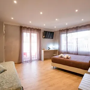 Le Di Nana' 3* Санремо